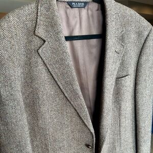 Jos A Bank Brown Speckled Herringbone Harris Tweed 100% Wool Sport Coat